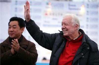 Former&nbsp;U.S.&nbsp;President&nbsp;Jimmy&nbsp;Carter&nbsp;participates&nbsp;in&nbsp;the&nbsp;annual&nbsp;Habitat&nbsp;for&nbsp;Humanity&nbsp;Build&nbsp;event&nbsp;in&nbsp;Qionglai&nbsp;city,&nbsp;southwest&nbsp;China's&nbsp;Sichuan&nbsp;province&nbsp;on&nbsp;November&nbsp;19th.[Photo:&nbsp;CRIENGLISH.com]