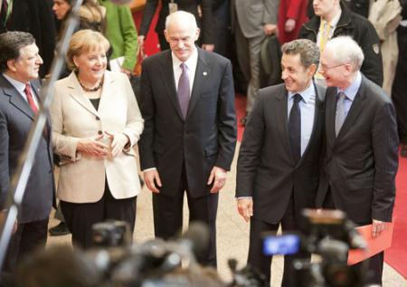 German&nbsp;Chancellor&nbsp;Angela&nbsp;Merkel&nbsp;(Front&nbsp;L),&nbsp;Greek&nbsp;Prime&nbsp;Minister&nbsp;Georgios&nbsp;Papandreou&nbsp;(C)&nbsp;and&nbsp;French&nbsp;President&nbsp;Nicolas&nbsp;Sarkozy&nbsp;(Front&nbsp;R)&nbsp;leave&nbsp;the&nbsp;EU&nbsp;Council&nbsp;building&nbsp;after&nbsp;a&nbsp;meeting&nbsp;in&nbsp;Brussels,&nbsp;capital&nbsp;of&nbsp;Belgium,&nbsp;Feb.&nbsp;11,&nbsp;2010.&nbsp;An&nbsp;informal&nbsp;summit&nbsp;of&nbsp;European&nbsp;Union&nbsp;leaders&nbsp;on&nbsp;Thursday,&nbsp;originally&nbsp;called&nbsp;to&nbsp;work&nbsp;on&nbsp;a&nbsp;new&nbsp;economic&nbsp;strategy&nbsp;for&nbsp;the&nbsp;next&nbsp;decade.&nbsp;(Xinhua/Thierry&nbsp;Monasse)