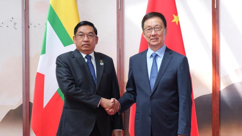 Chinese vice president meets ASEAN leaders attending 22nd China-ASEAN Expo