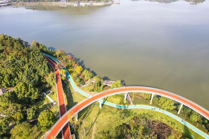 杭州临安青山湖骑行绿道