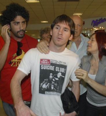 Messi&nbsp;arrived&nbsp;home&nbsp;in&nbsp;Argentina&nbsp;for&nbsp;the&nbsp;holidays&nbsp;on&nbsp;Wednesday.&nbsp;The&nbsp;22-year-old&nbsp;forward&nbsp;led&nbsp;Barcelona&nbsp;to&nbsp;victories&nbsp;in&nbsp;the&nbsp;Champions&nbsp;League,&nbsp;the&nbsp;Club&nbsp;World&nbsp;Cup,&nbsp;La&nbsp;Liga&nbsp;and&nbsp;the&nbsp;King's&nbsp;Cup,&nbsp;and&nbsp;was&nbsp;crowned&nbsp;the&nbsp;world's&nbsp;top&nbsp;football&nbsp;player.