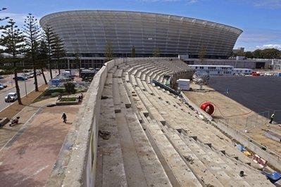 The&nbsp;Cape&nbsp;Town&nbsp;stadium&nbsp;that&nbsp;will&nbsp;host&nbsp;2010&nbsp;Soccer&nbsp;World&nbsp;Cup&nbsp;games&nbsp;seen&nbsp;from&nbsp;the&nbsp;old&nbsp;stadium's&nbsp;pavilion&nbsp;in&nbsp;the&nbsp;city&nbsp;of&nbsp;Cape&nbsp;Town,&nbsp;South&nbsp;Africa,&nbsp;Wednesday,&nbsp;April&nbsp;21,&nbsp;2010.&nbsp;Chief&nbsp;local&nbsp;organizer&nbsp;Danny&nbsp;Jordaan&nbsp;marked&nbsp;the&nbsp;50-day&nbsp;countdown&nbsp;to&nbsp;the&nbsp;World&nbsp;Cup&nbsp;Wednesday,&nbsp;saying&nbsp;the&nbsp;tournament&nbsp;was&nbsp;one&nbsp;of&nbsp;South&nbsp;Africa's&nbsp;'most&nbsp;important&nbsp;defining&nbsp;moments.(AP&nbsp;Photo/Schalk&nbsp;van&nbsp;Zuydam)