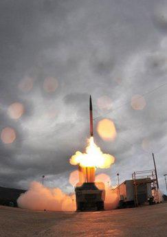 US&nbsp;Missile&nbsp;Defense&nbsp;Agency&nbsp;photo&nbsp;of&nbsp;a&nbsp;Terminal&nbsp;High&nbsp;Altitude&nbsp;Area&nbsp;Defense&nbsp;(THAAD)&nbsp;being&nbsp;launched&nbsp;at&nbsp;the&nbsp;Pacific&nbsp;Missile&nbsp;Range&nbsp;Facility&nbsp;off&nbsp;the&nbsp;island&nbsp;of&nbsp;Kauai&nbsp;in&nbsp;Hawaii.&nbsp;(AFP/File/Ho)