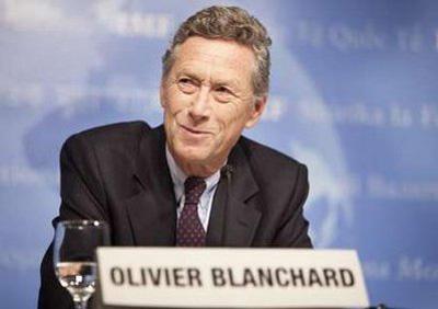 International&nbsp;Monetary&nbsp;Fund's&nbsp;chief&nbsp;economist&nbsp;Olivier&nbsp;Blanchard&nbsp;smiles&nbsp;during&nbsp;a&nbsp;news&nbsp;conference&nbsp;on&nbsp;the&nbsp;IMF's&nbsp;World&nbsp;Economic&nbsp;Outlook&nbsp;at&nbsp;their&nbsp;headquarters&nbsp;in&nbsp;Washington,&nbsp;April&nbsp;21,&nbsp;2010.&nbsp;REUTERS/Stephen&nbsp;Jaffe/IMF/Handout