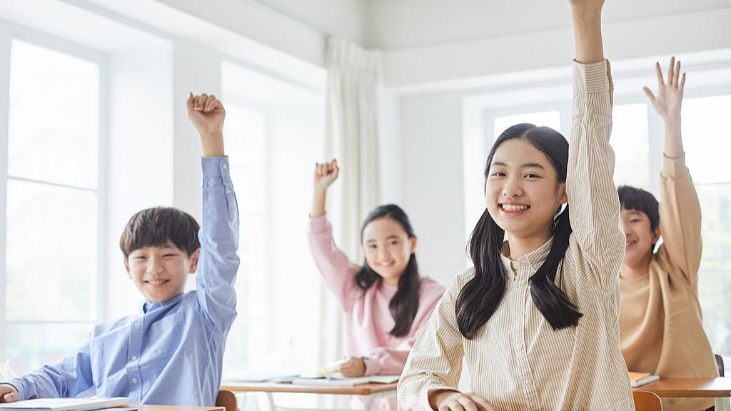 中小学出招让孩子“好好说话”