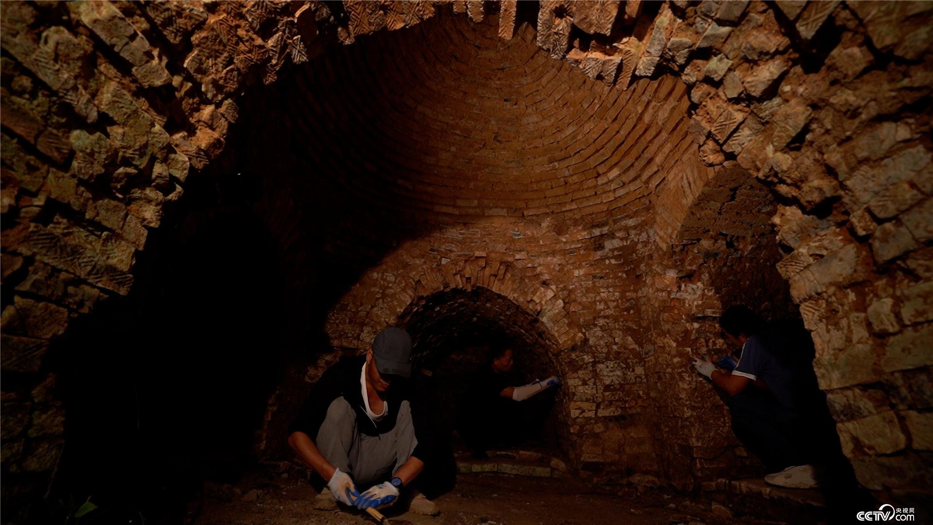 番禺汉墓-上集04番禺券顶墓