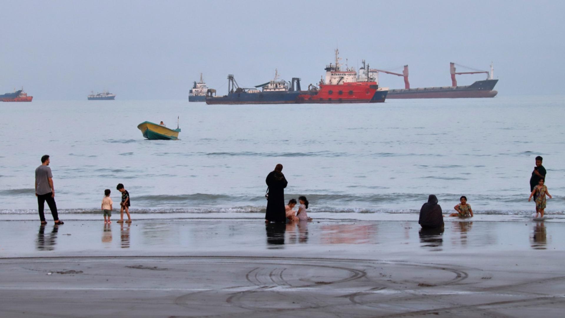 Iran and US both claim control of Strait of Hormuz