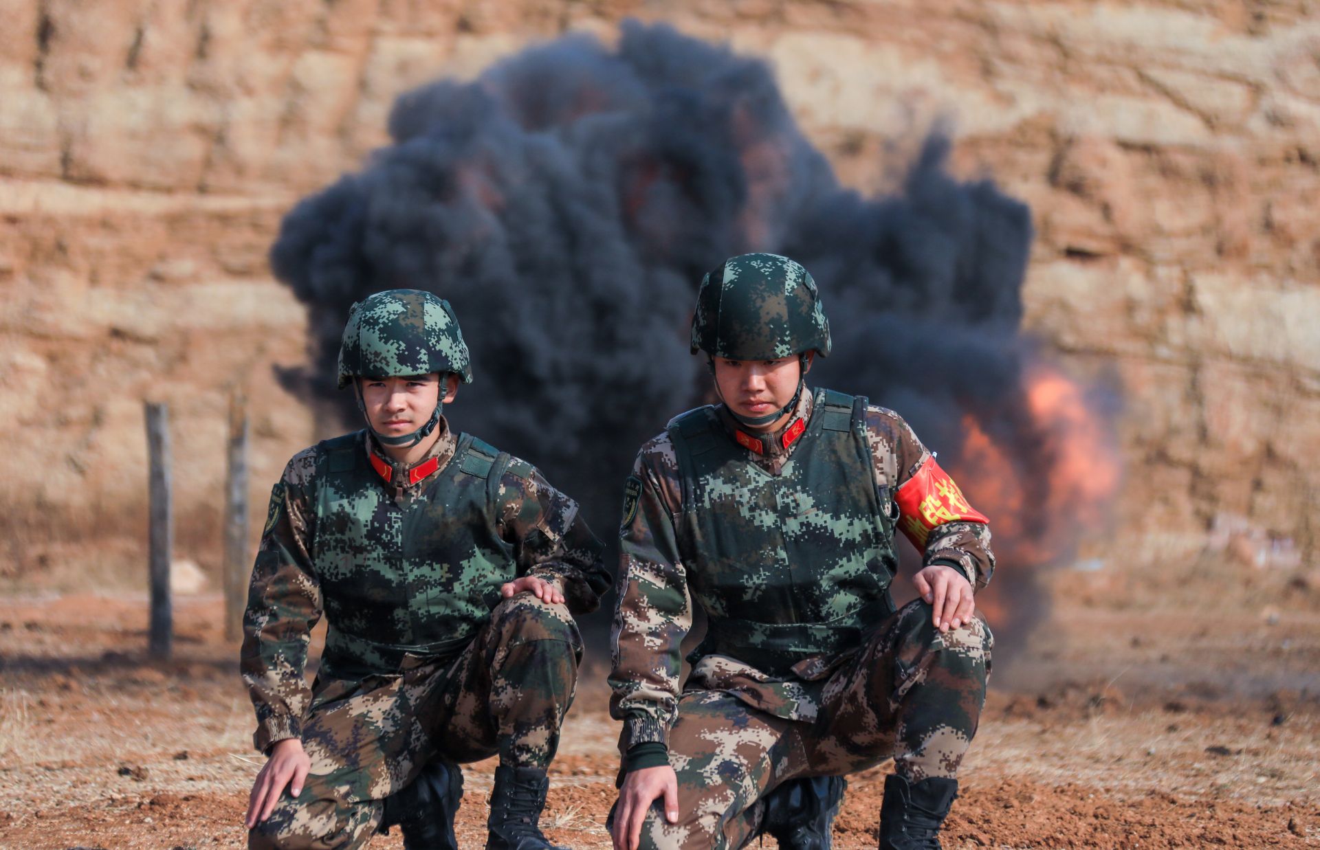 武警实爆考核震撼来袭