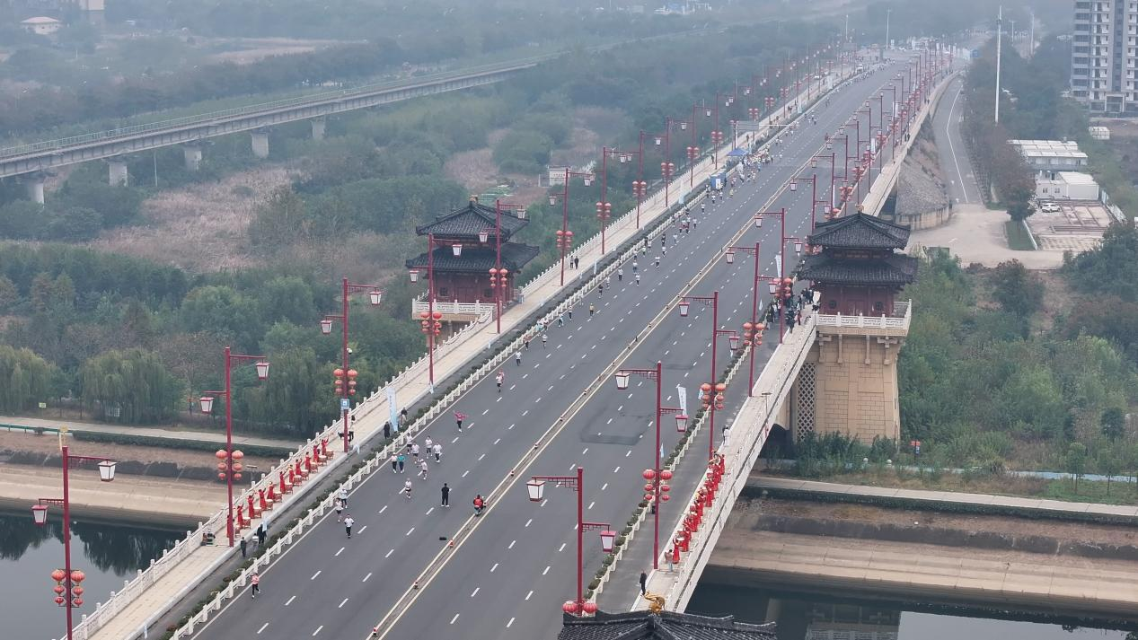 025全国体育文化宣传推广活动暨美丽中国・全民健身跑（湖北·荆州站）成功举办"