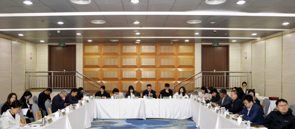 &ldquo;人文经济学视域下艺术产业的时代价值与地方实践&rdquo;研讨会现场